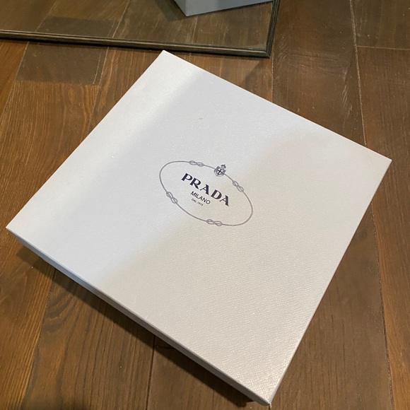 Prada platform lace up shoes - Picture 2 of 5